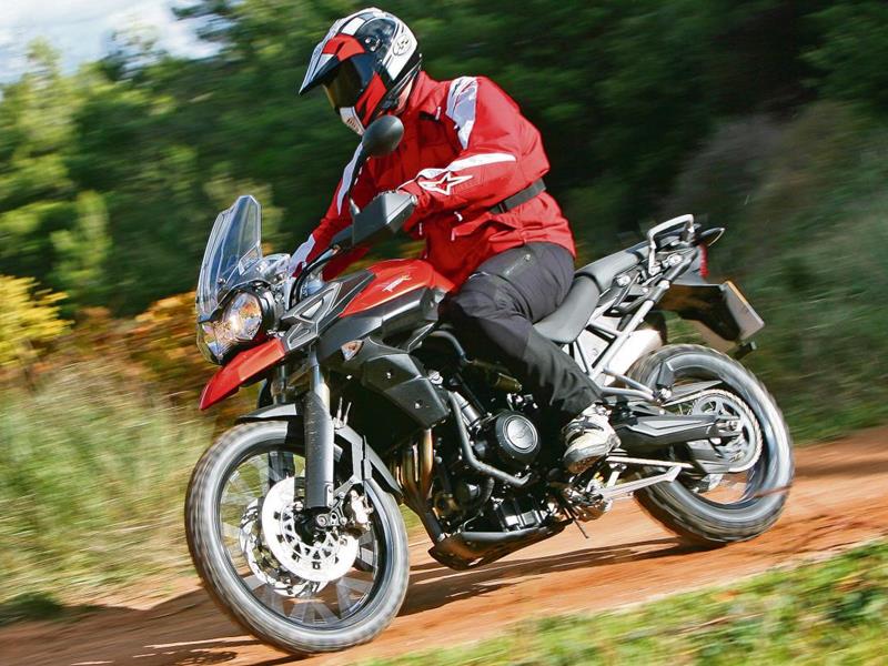 Video: Triumph Tiger 800XC first ride