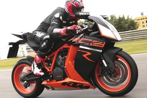 Video: 2011 KTM RC8R first ride