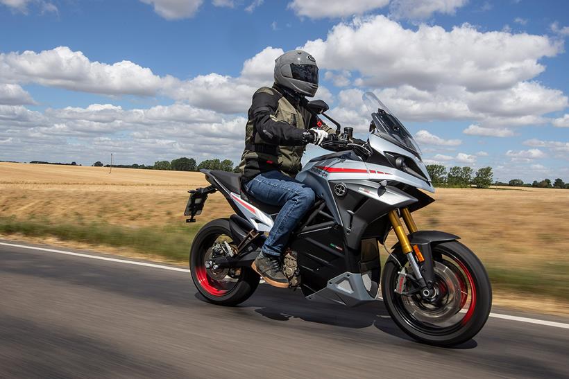 Energica Experia right side on the road