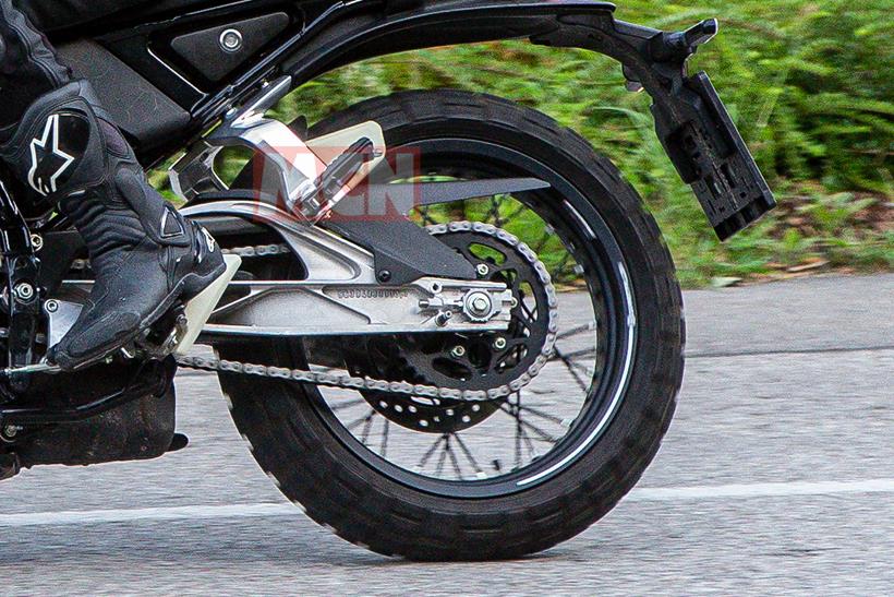 Husqvarna Svartpilen new aluminium braced swingarm