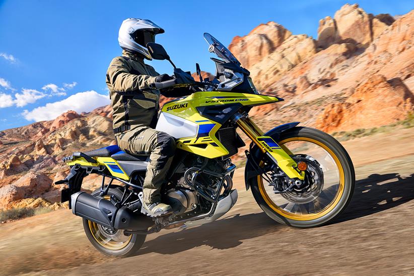 Suzuki V-Strom 1050 DE on the dirt