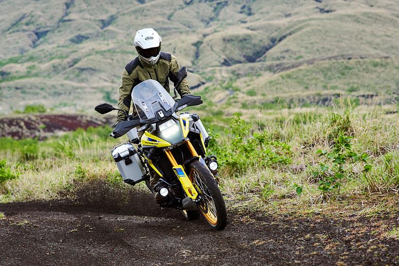 Suzuki V-Strom 1050 DE sliding off road