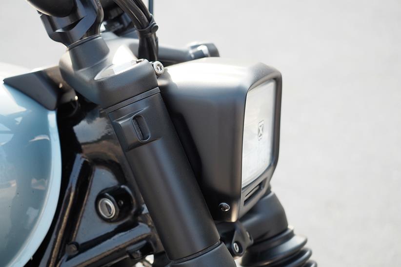 Square headlight replaces standard Bobber design