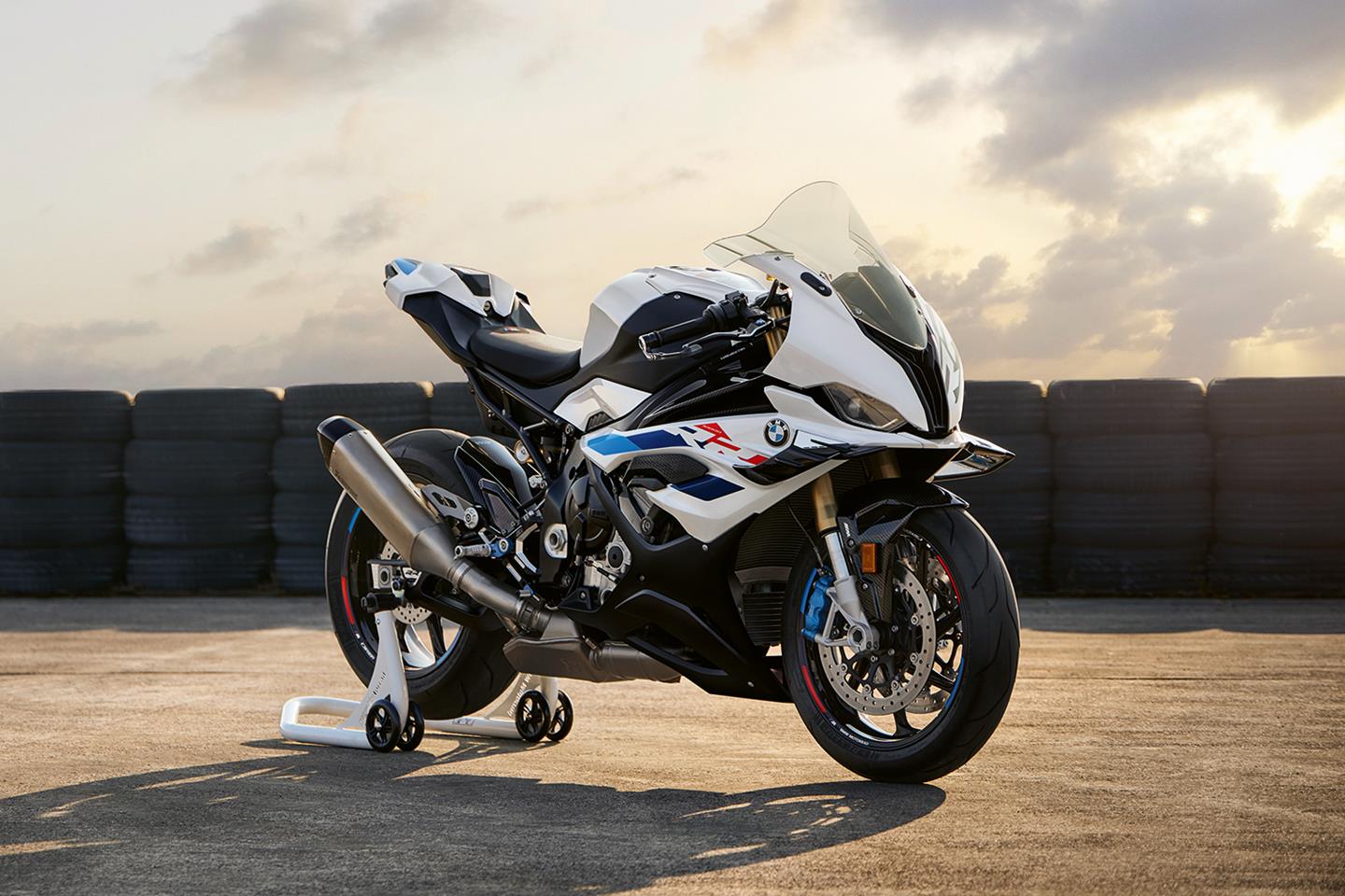 BMW S1000RR gets first major update since 2019 with new aero more power and clever slide control tech