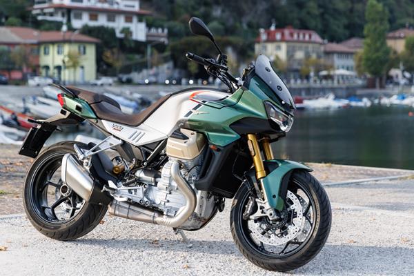 Moto Guzzi V100 Mandello review on MCN