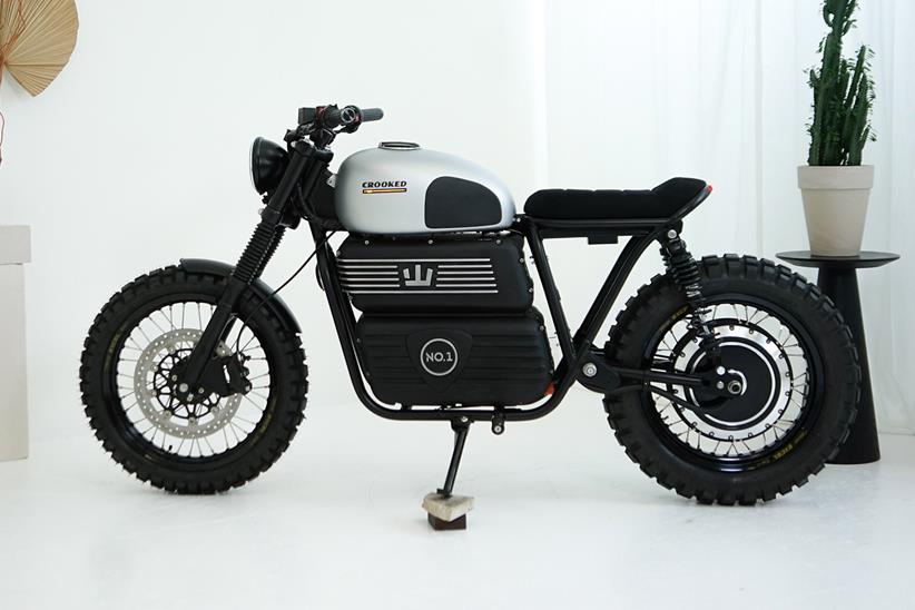 Crooked RGNT Scrambler left side