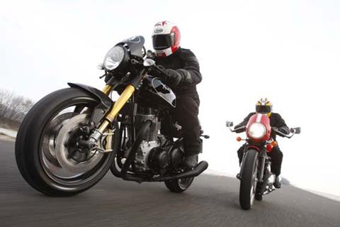 Norton Café Racer SP v Triumph Thruxton – coming soon!