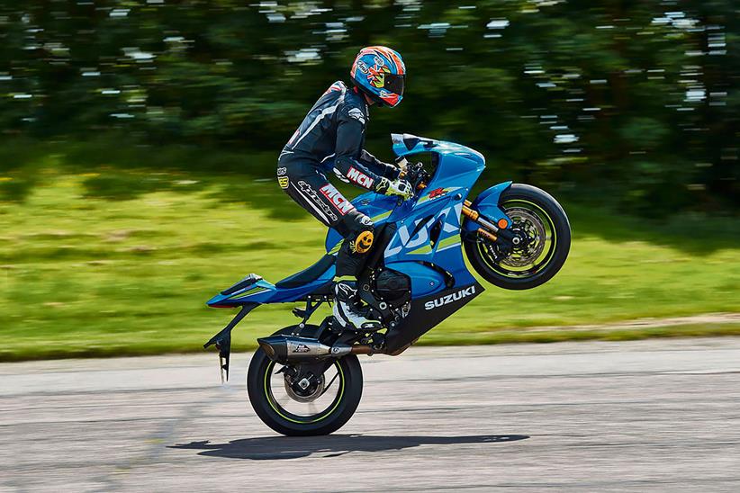 Suzuki GSX-R1000 wheelie