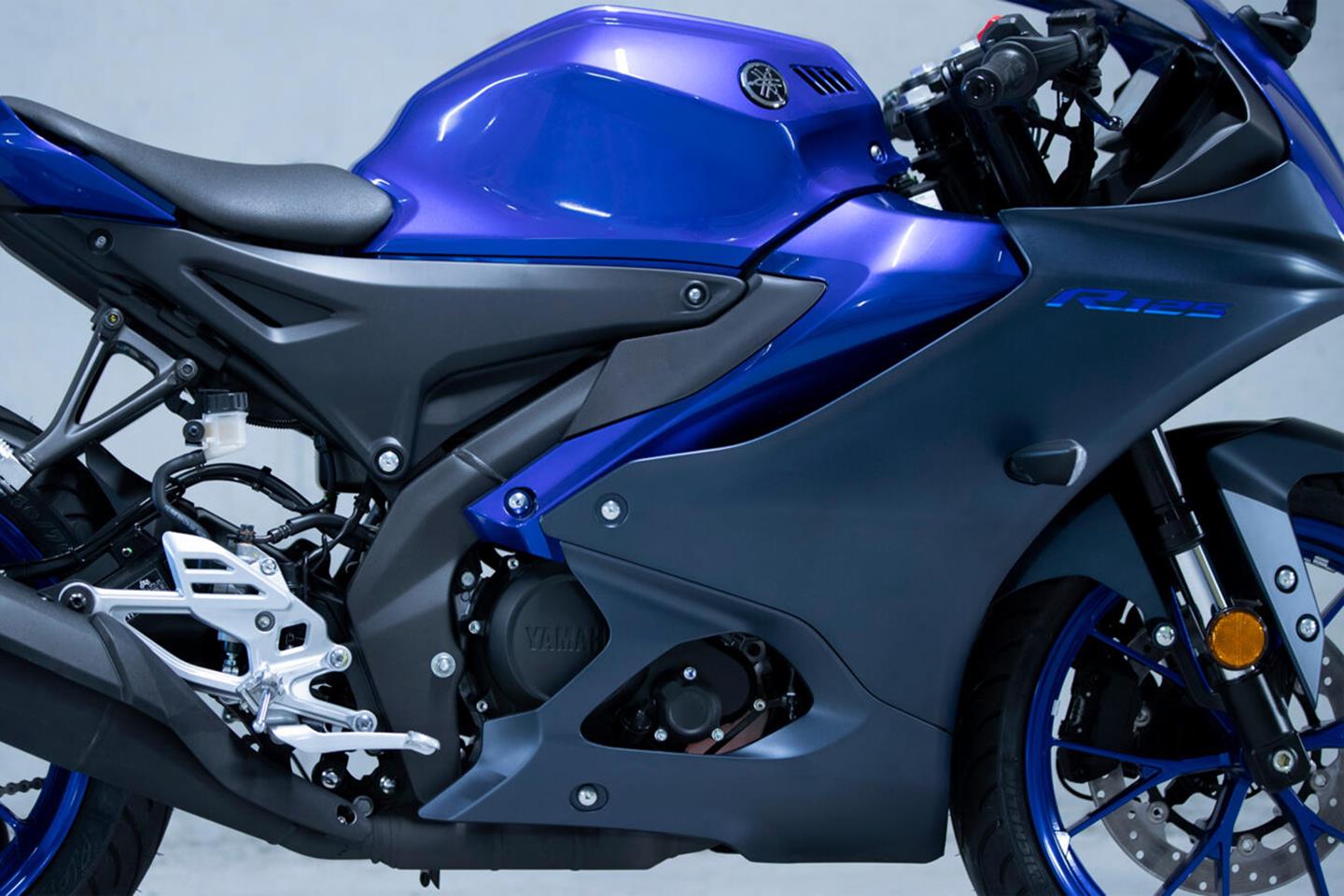 Junior race rep: Revised Yamaha R125 gets new tech, mobile