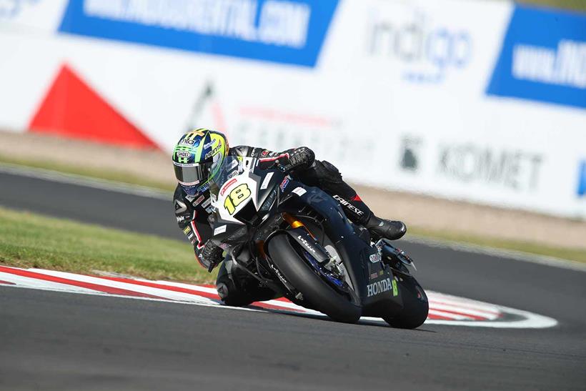 Andrew Irwin onboard the Fireblade at Donington in 2020