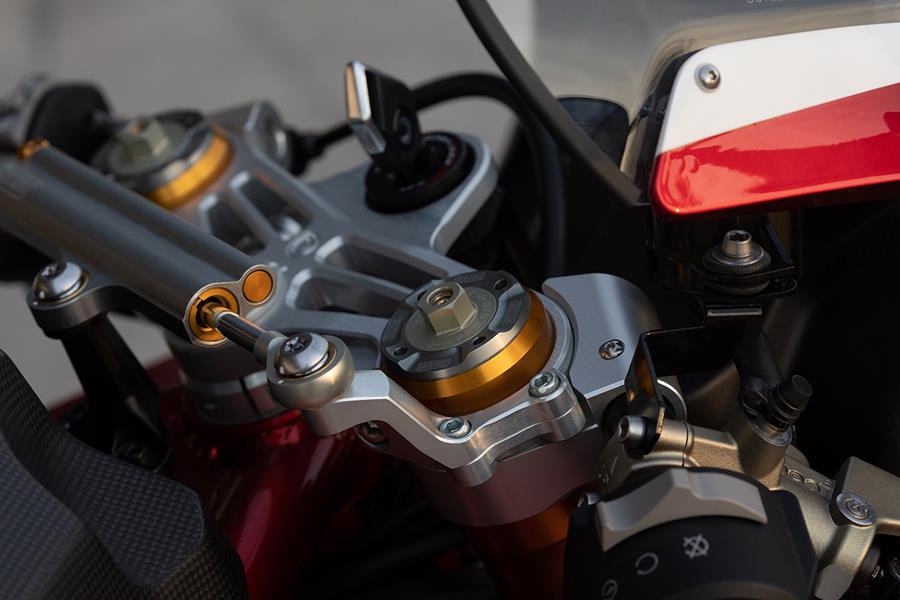 Bimota KB4 headstock