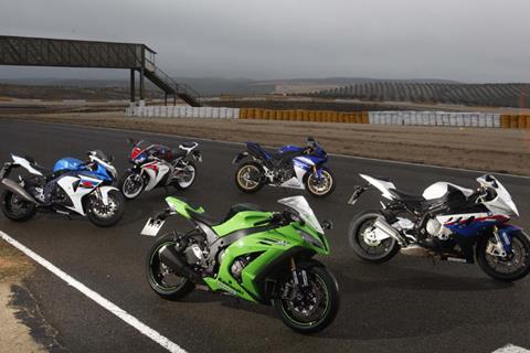 2011 Kawasaki ZX-10R takes on rivals