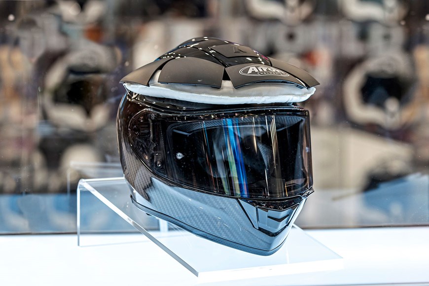 Airheads World's first integrated airbag helmet unveiled by Airoh