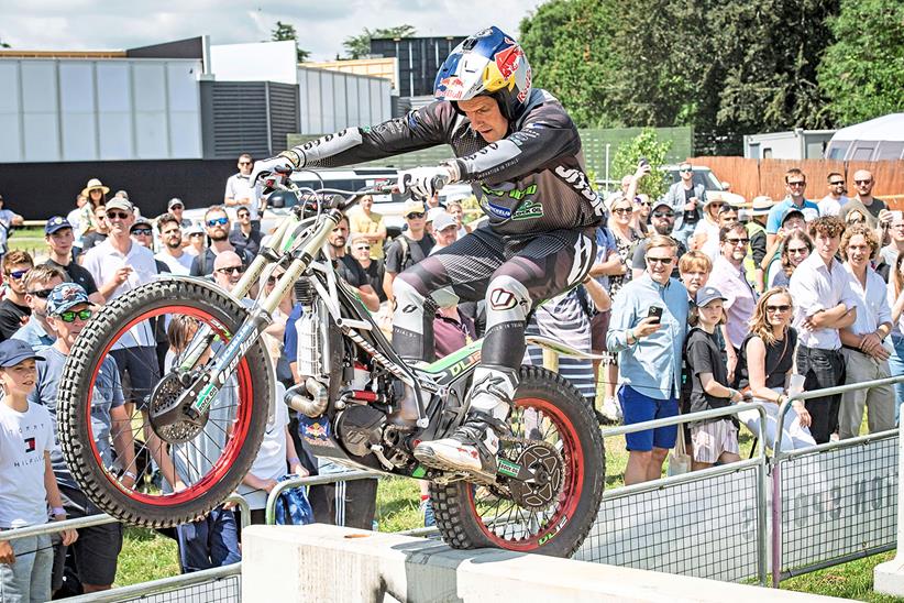 Dougie Lampkin in action at an exhibition event