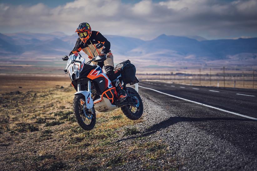 Jumping the 2023 KTM 1290 Super Adventure R