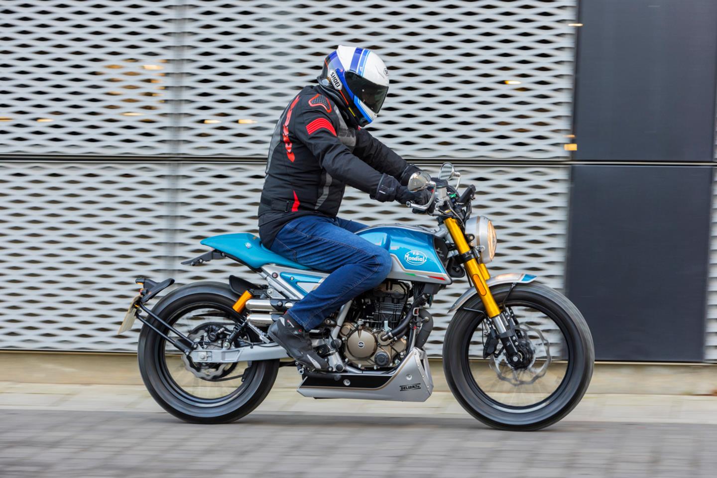 MONDIAL HPS 125 (2023 - on) Review | MCN