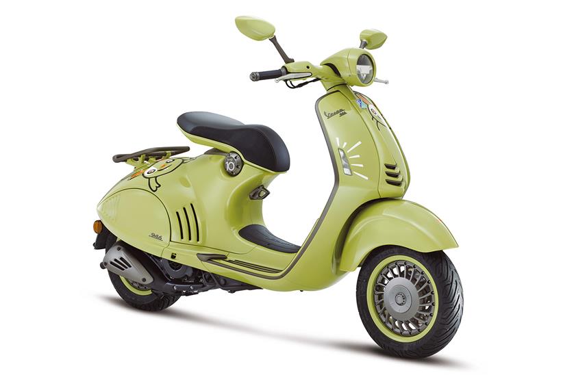 The Vespa 946 10° Anniversario honours the Year of the Rabbit