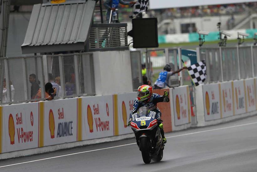 Hector Barbera takes the chequered flag in fourth at Sepang in 2016