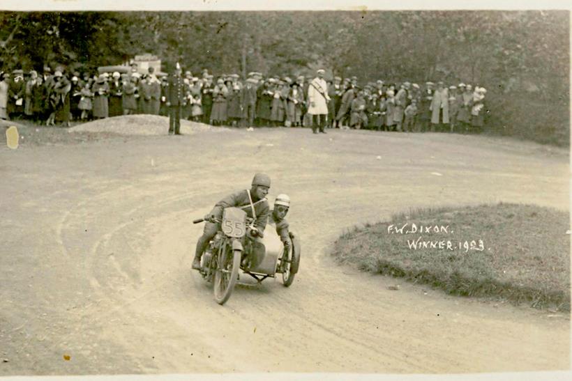 Freddie Dixon and his passenger Walter Denney