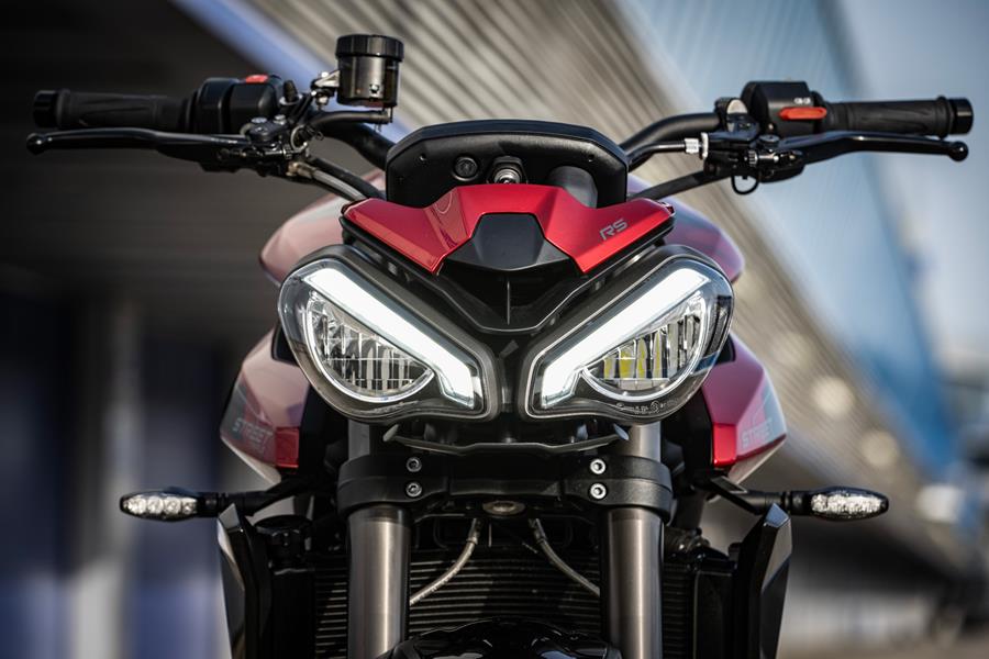 LED headlights on the front of the Triumph Street Triple 765 RS