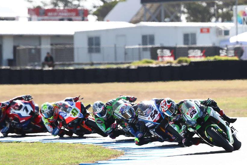 Jonathan Rea leads the chasing pack at Phillip Island