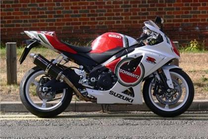 Can you help to find this stolen Lukcy Strike Schwantz replica?