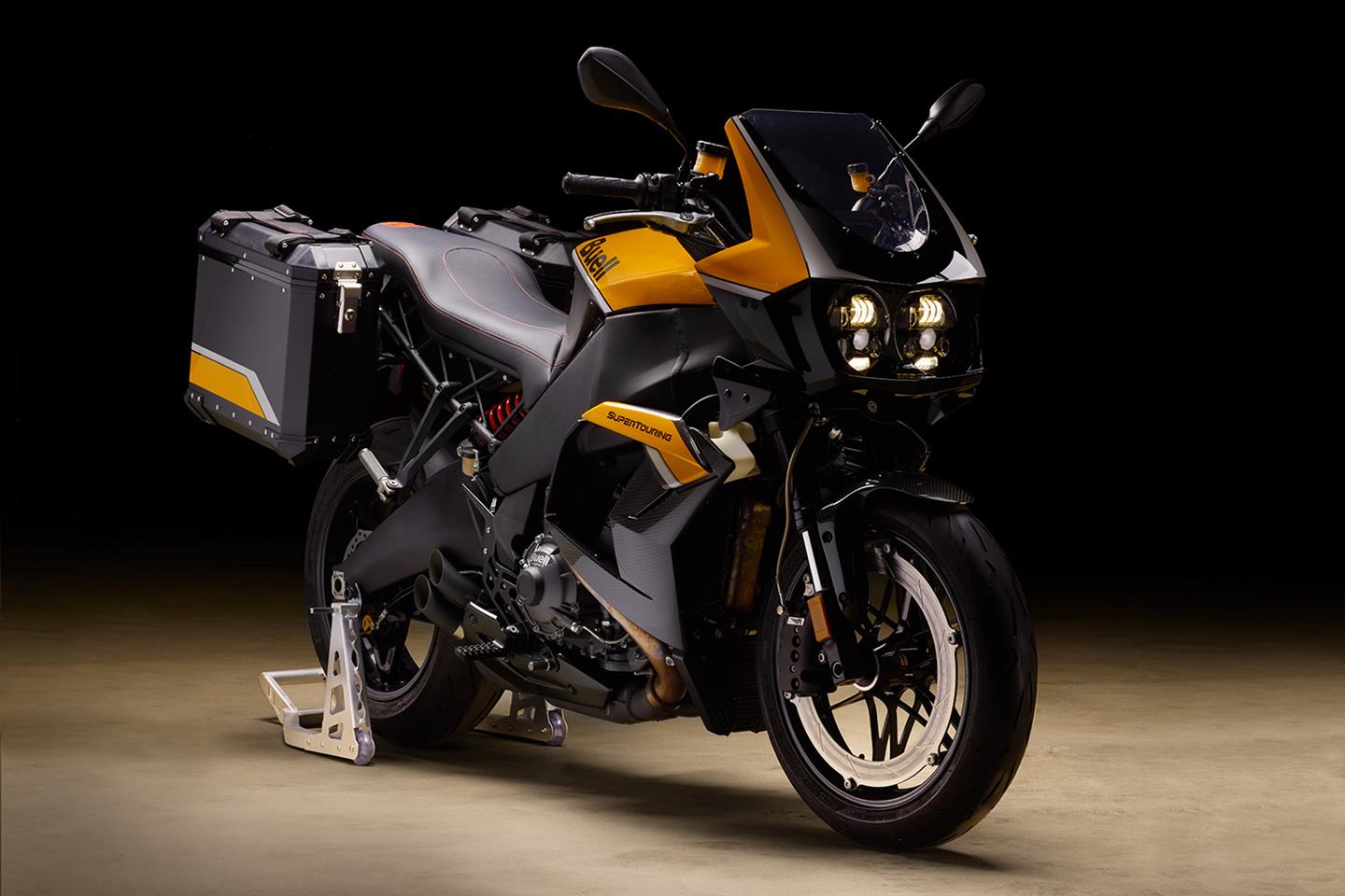 Buell get set for SuperTouring: Buell shed light on V-twin model