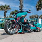 BMW R18 B transformed into extreme one-off bagger at world-famous Daytona Bike Week