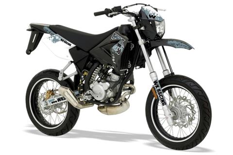 WK SM50: Racy supermoto 16-er arrives in UK