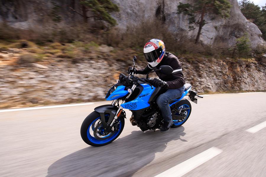 Riding the 2023 Suzuki GSX-8S on a straight road