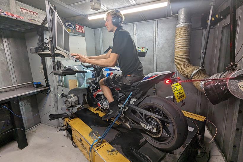 BMW M1000R on the dyno