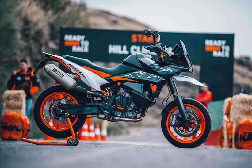 2023 KTM 890 SMT