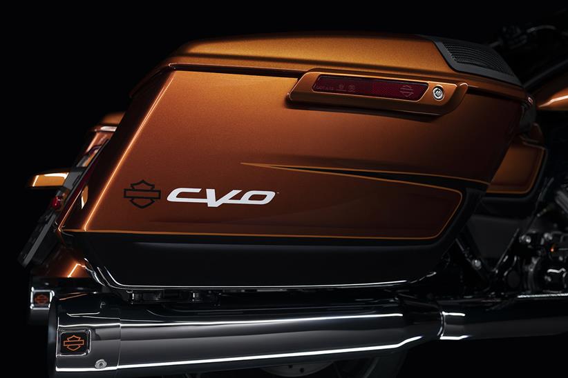 Harley Davidson CVO Road Glide luggage