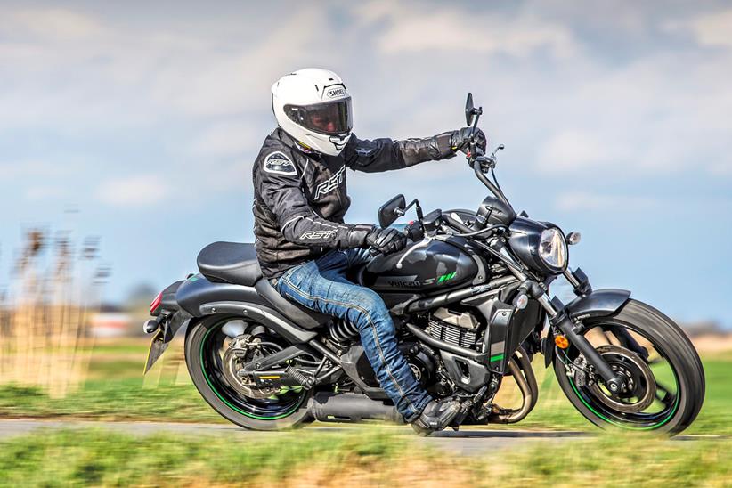 A side view of the Kawasaki Vulcan 650