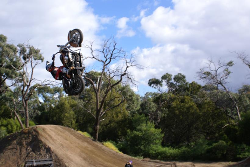 Harley-Davidson Road King backflip