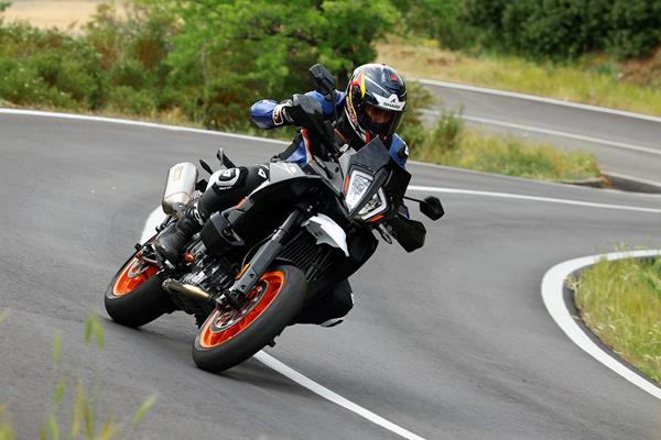 KTM 890 SMT ridden by Chris Newbigging