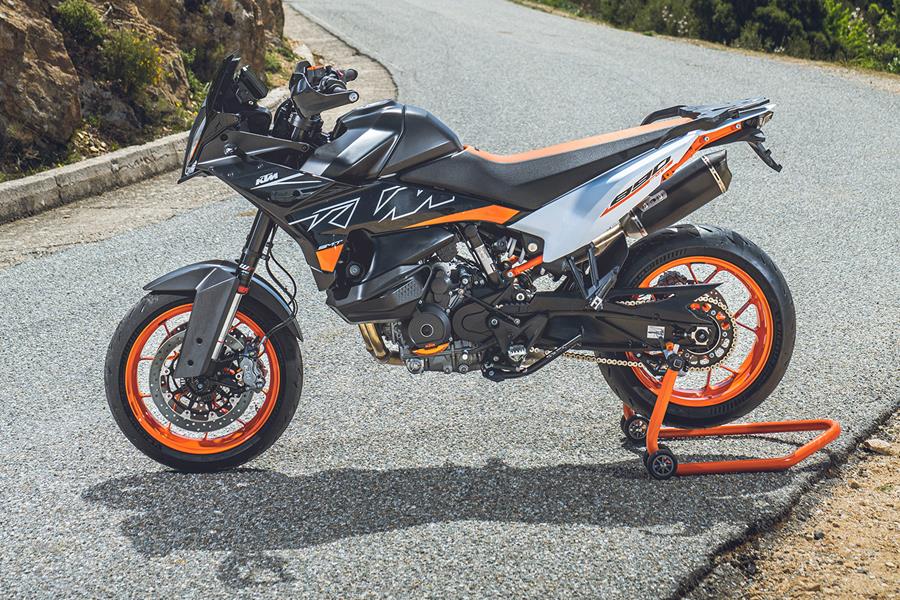 KTM 890 SMT left side