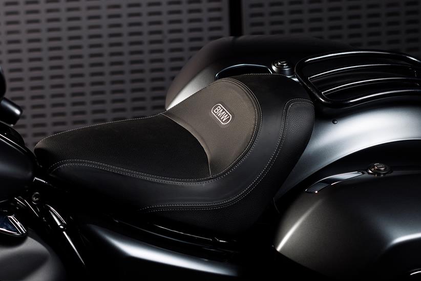 BMW R18 Roctane rider's seat and luggage rack