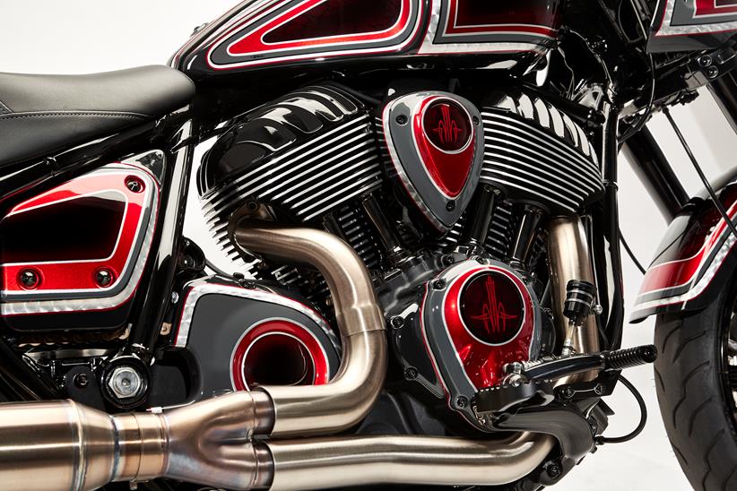 'Forged' custom Indian Sport Chief exhaust