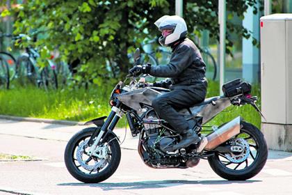 Husqvarna 900 spy shots