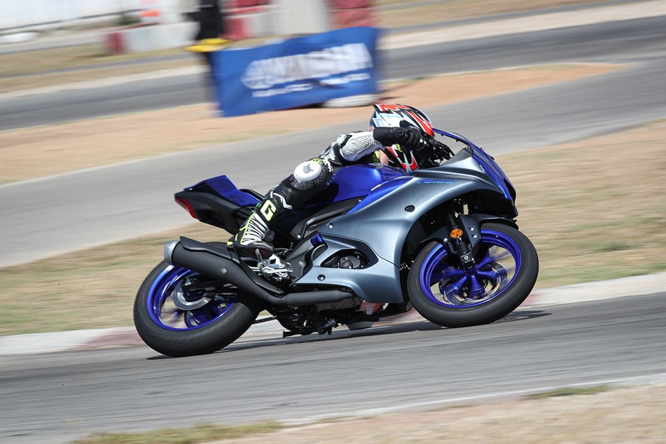 YAMAHA R125 (2023-on) Review