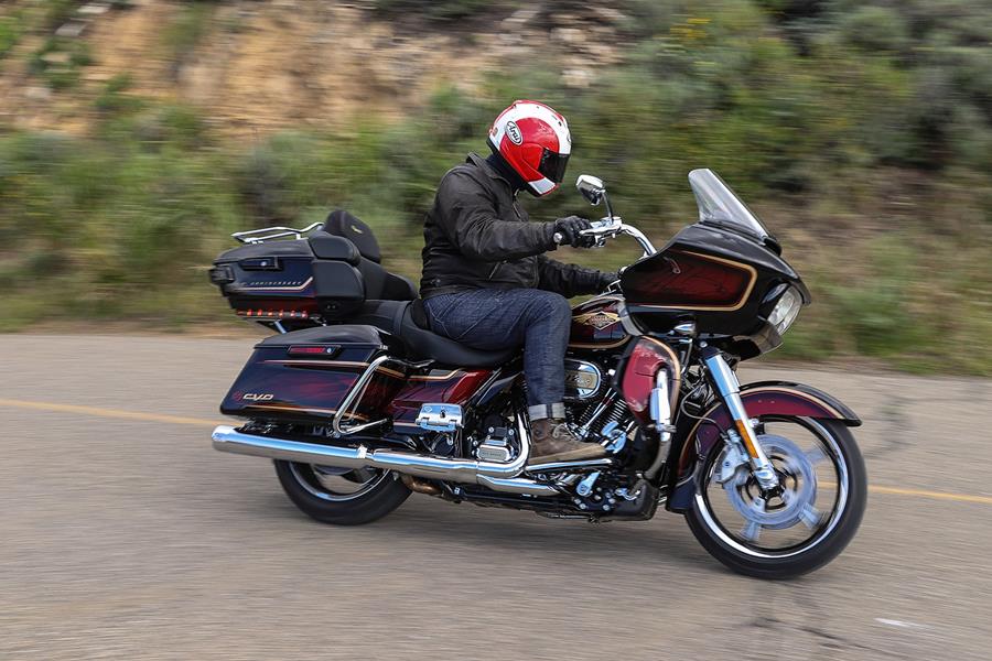 Harley-Davidson CVO Road Glide Limited Anniversary Edition ridden by Phil West