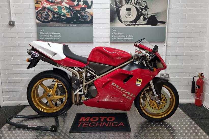 1994 Ducati 916