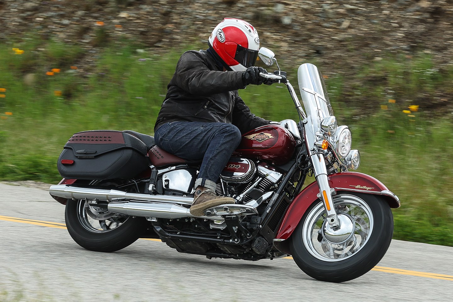 MOTORCYCLE REVIEW: 2011 Harley-Davidson Heritage Softail Classic