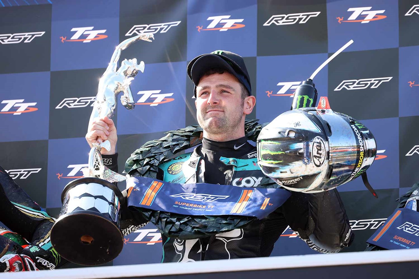 TT Ilha de Man 2023 – Michael Dunlop vence nas SuperTwin