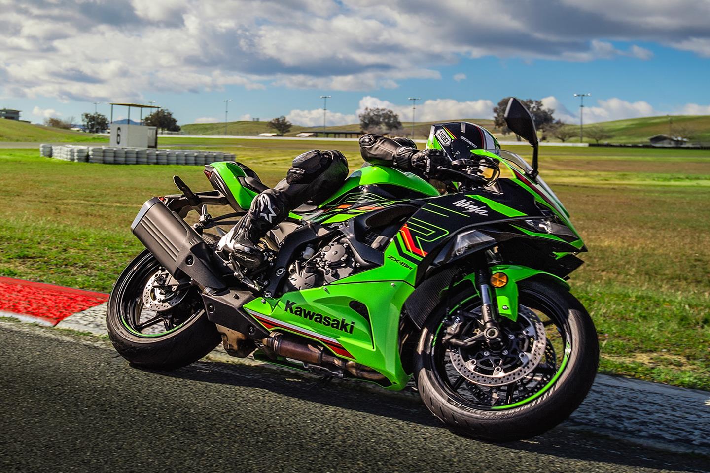 Kawasaki ninja cheap 636 r