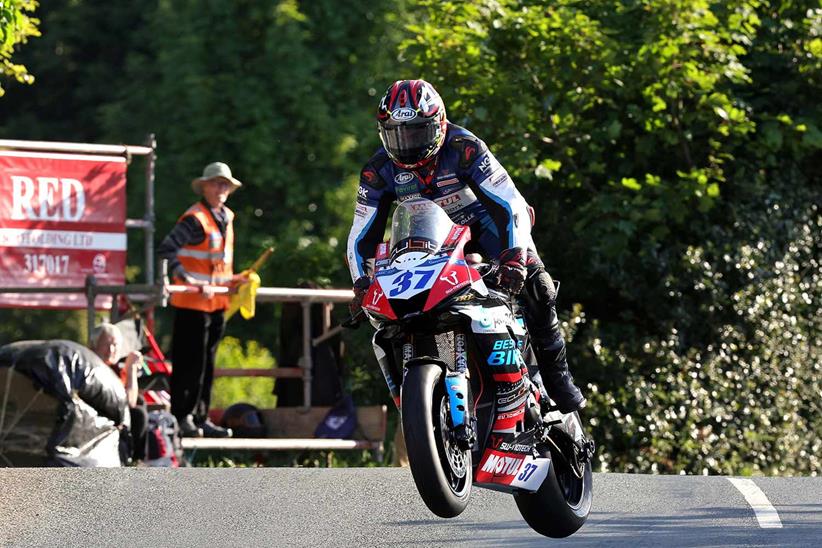 Raul Torras Martinez - Ecubitt Performance by Optimark RRT Yamaha during qualifying at Ballaugh Bridge (Credit: David Maginnis/Pacemaker Press)