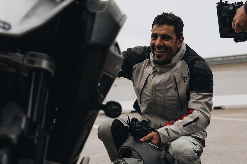 Iván Cervantes looks at the Triumph Tiger 1200