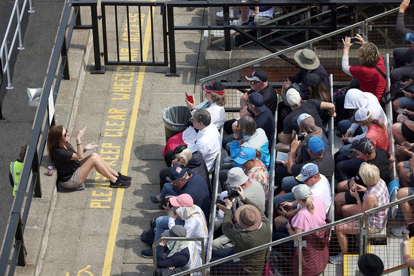 Deaf TT fans enjoy the action with a sign language commentary