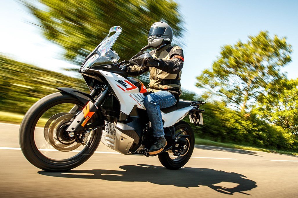 KTM 790 ADVENTURE (2023 - on) Review